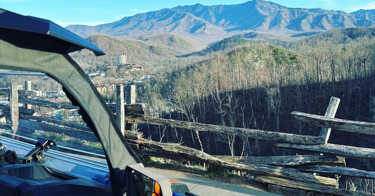 7 Must-See Scenic Drives in the Smoky Mountains